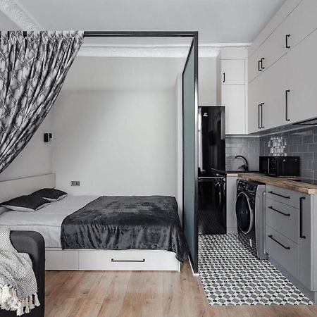City Centre Silver Apartment أوديسا المظهر الخارجي الصورة